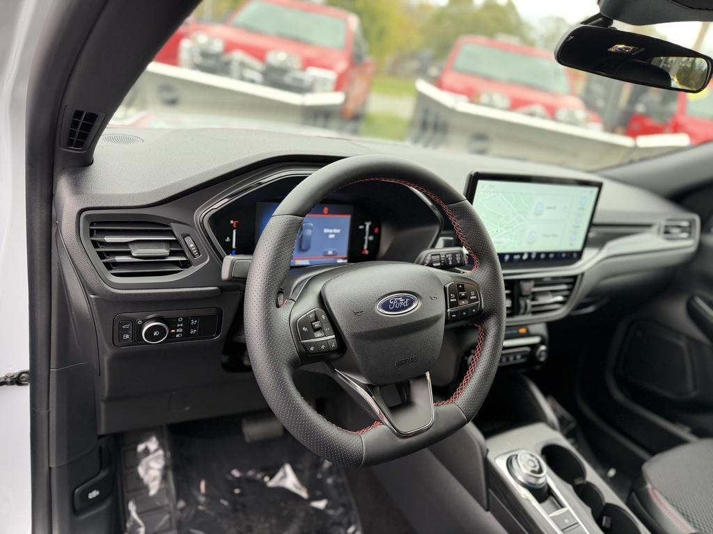 used 2025 Ford Escape car, priced at $35,190