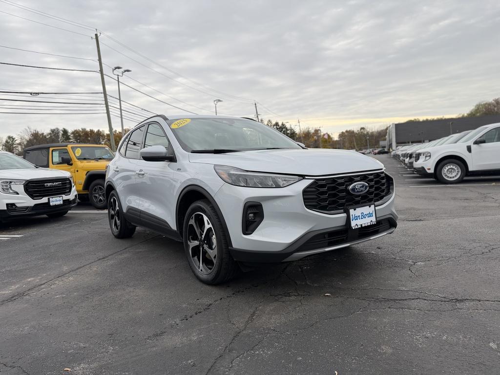 used 2025 Ford Escape car, priced at $35,190