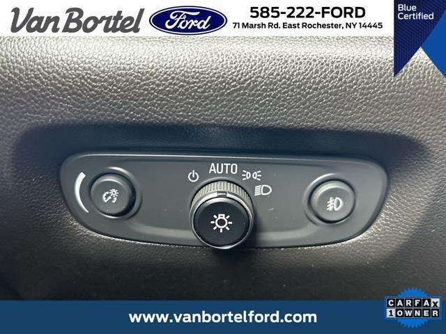 used 2021 Chevrolet Traverse car, priced at $27,490