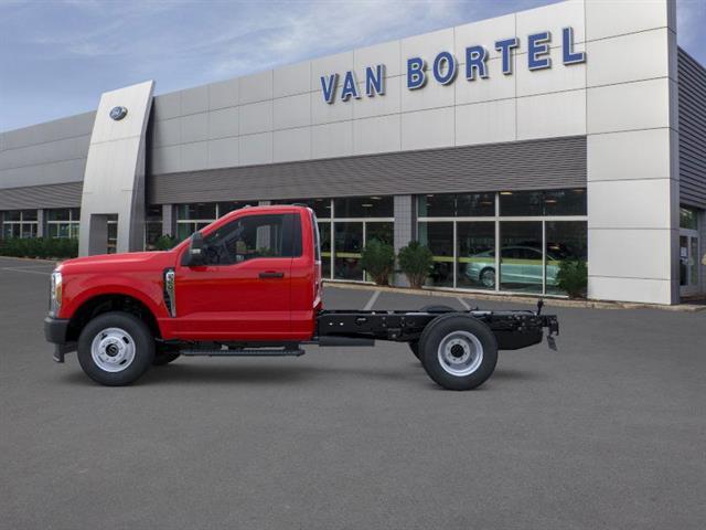 new 2025 Ford F-350 car, priced at $56,905
