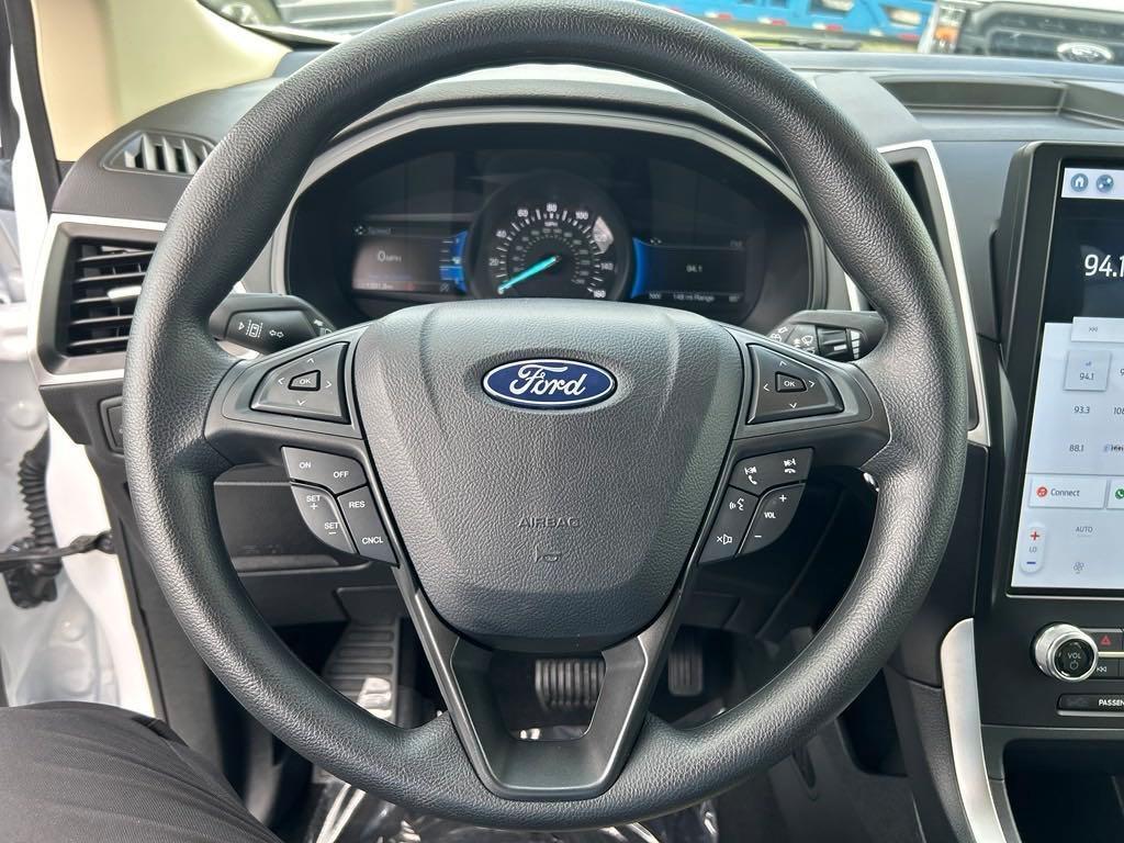 used 2024 Ford Edge car, priced at $37,290