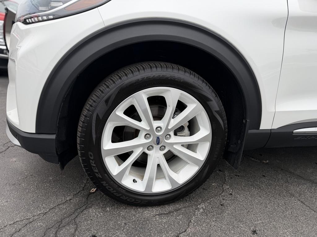 used 2025 Ford Explorer car, priced at $52,990