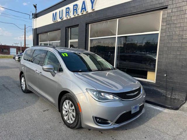 used 2017 Chrysler Pacifica car, priced at $17,995
