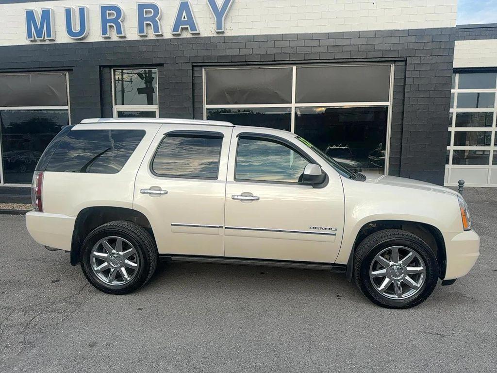 used 2012 GMC Yukon car, priced at $21,995