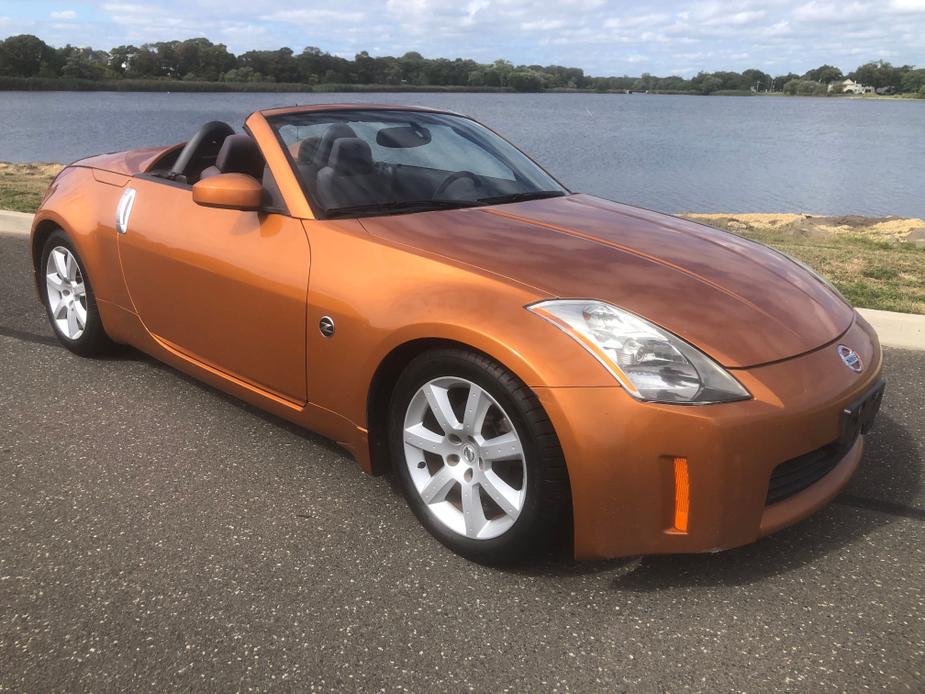 used 2004 Nissan 350Z car, priced at $9,500