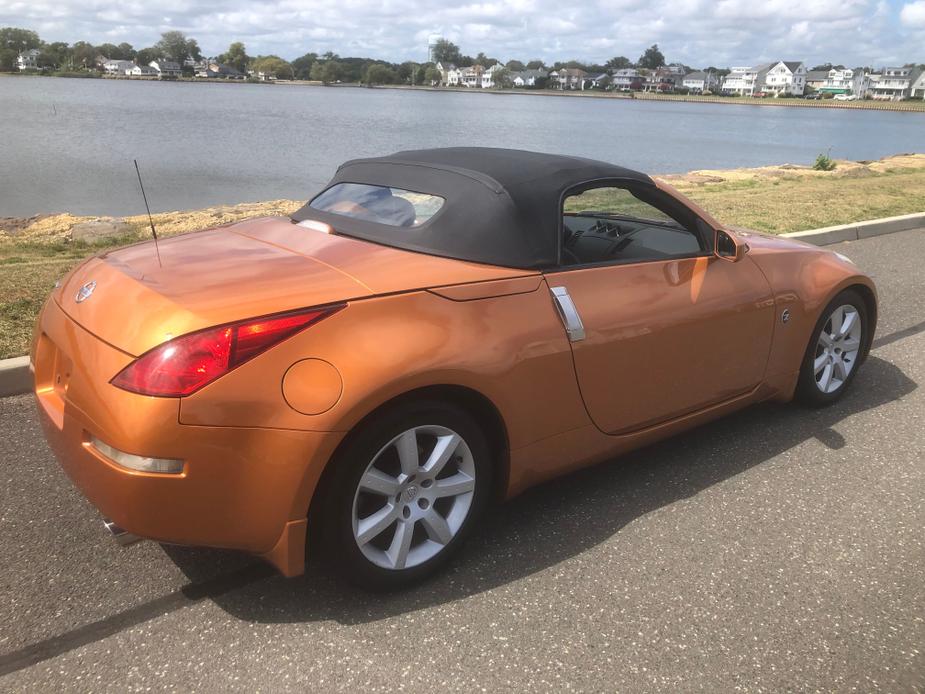 used 2004 Nissan 350Z car, priced at $9,500