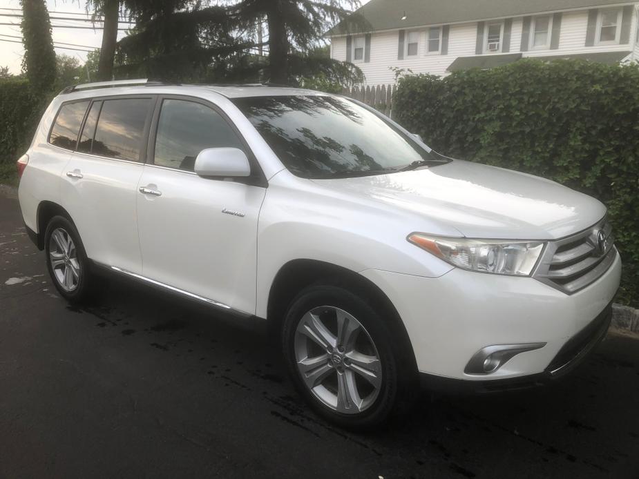 used 2012 Toyota Highlander car, priced at $18,500