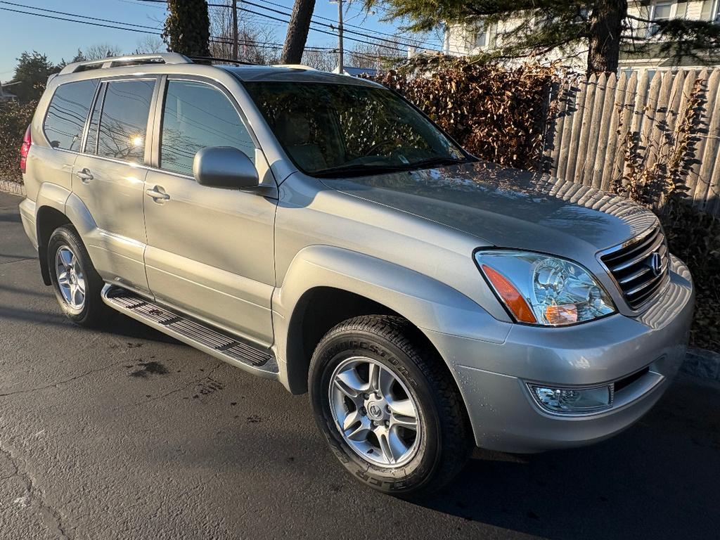 used 2004 Lexus GX 470 car, priced at $19,995