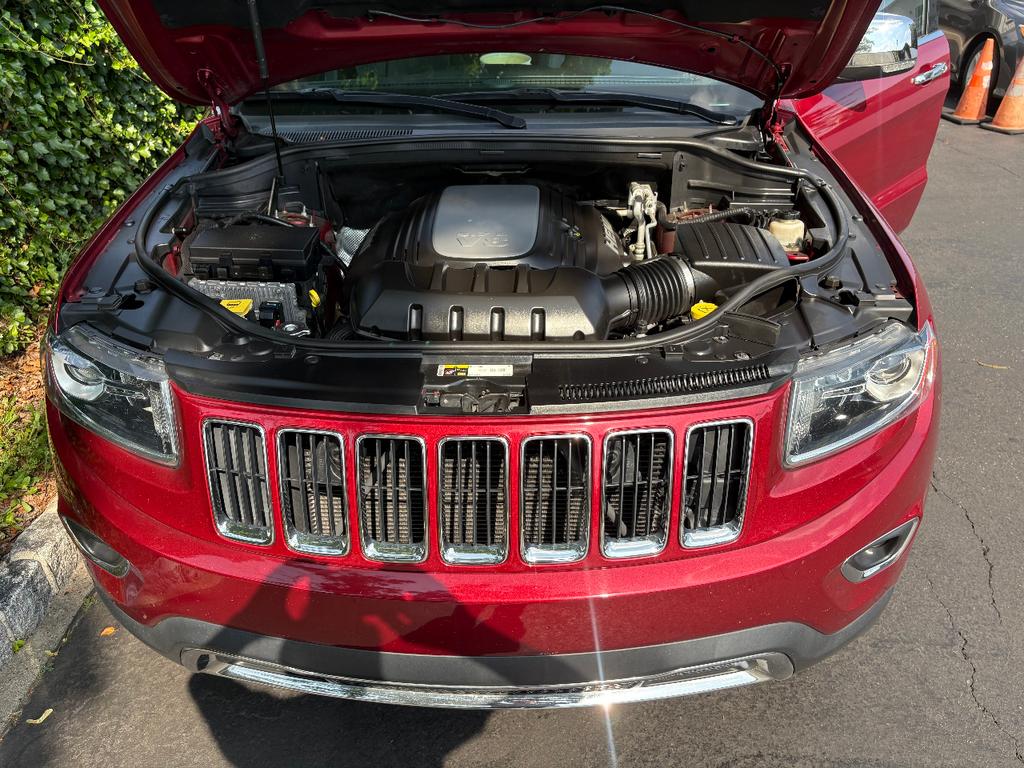 used 2014 Jeep Grand Cherokee car, priced at $17,995