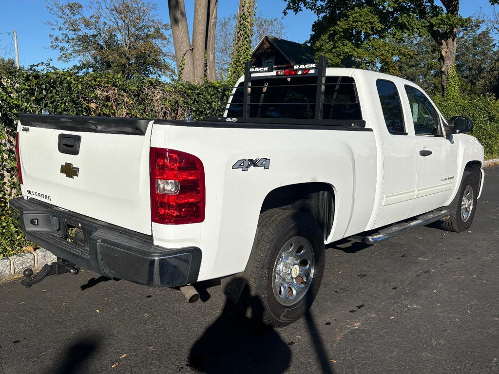 used 2011 Chevrolet Silverado 1500 car, priced at $17,995