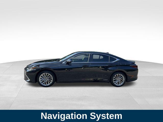 used 2020 Lexus ES 300h car, priced at $28,900