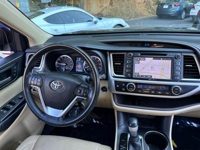 used 2015 Toyota Highlander car, priced at $18,999