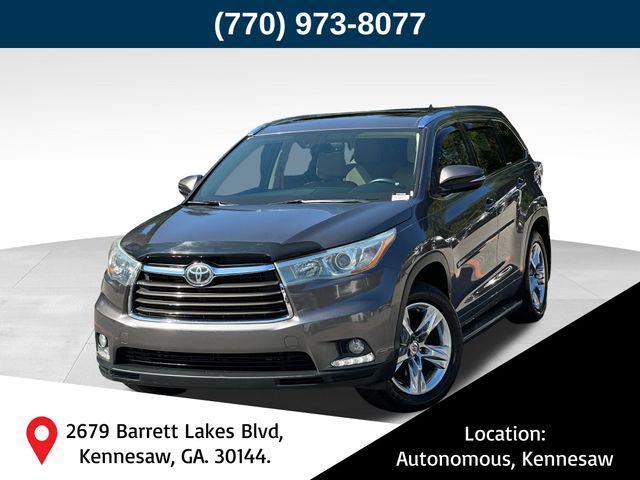 used 2015 Toyota Highlander car, priced at $18,999