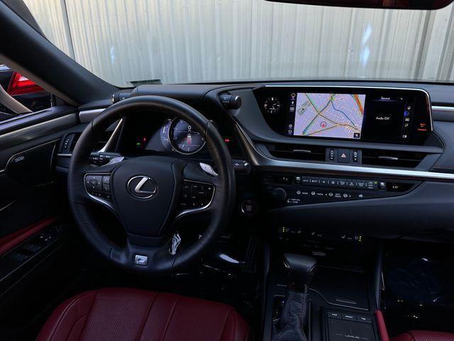 used 2019 Lexus ES 350 car, priced at $32,999