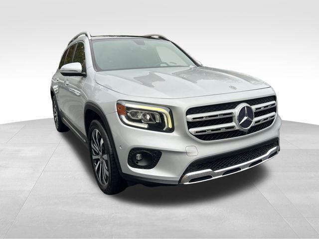 used 2020 Mercedes-Benz GLB 250 car, priced at $25,999