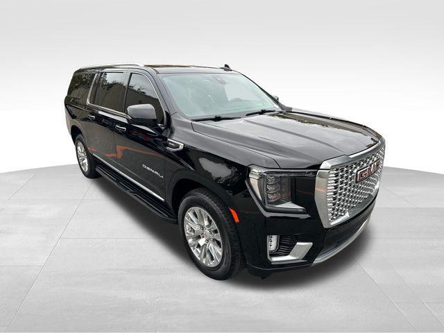 used 2022 GMC Yukon XL car, priced at $52,900