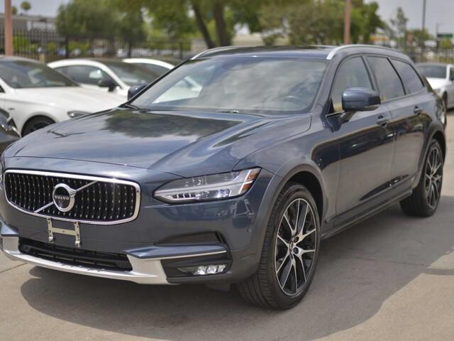 used 2018 Volvo V90 Cross Country car, priced at $32,888