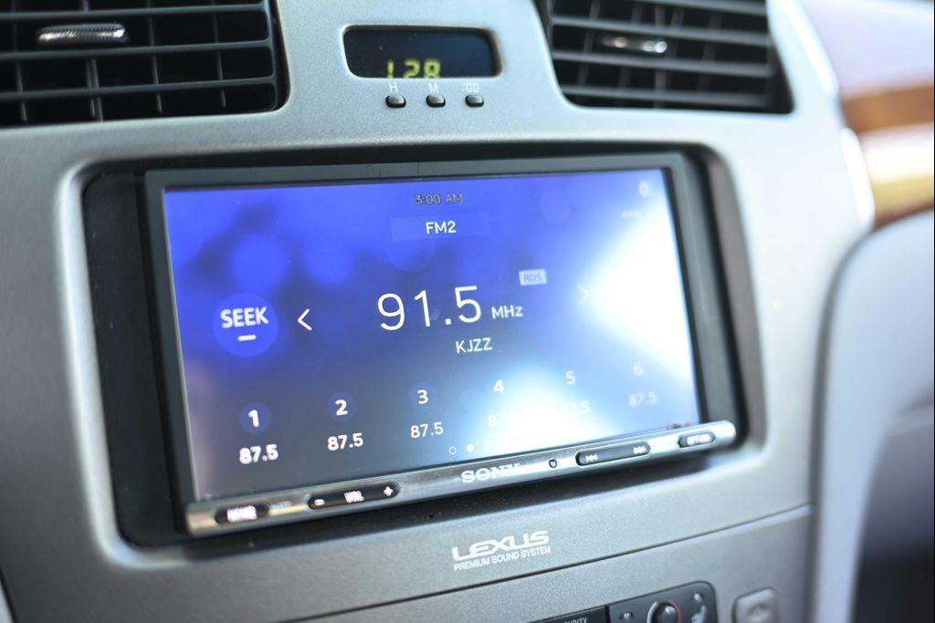 used 2005 Lexus ES 330 car, priced at $8,888