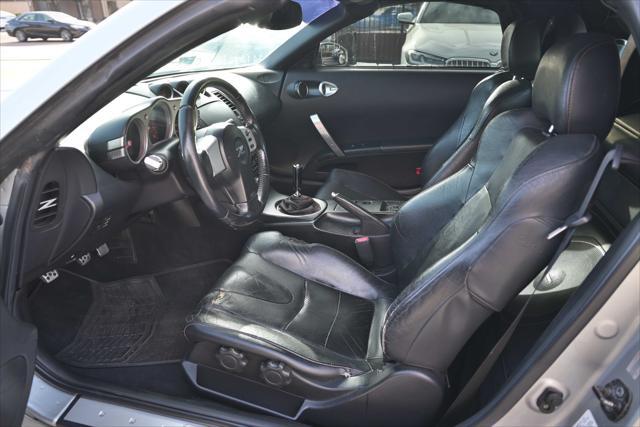 used 2005 Nissan 350Z car