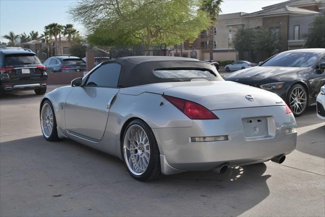 used 2005 Nissan 350Z car