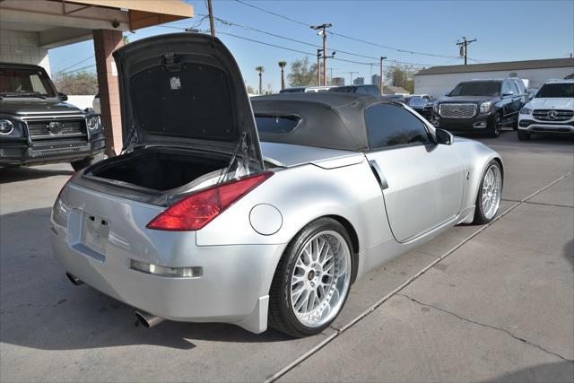 used 2005 Nissan 350Z car