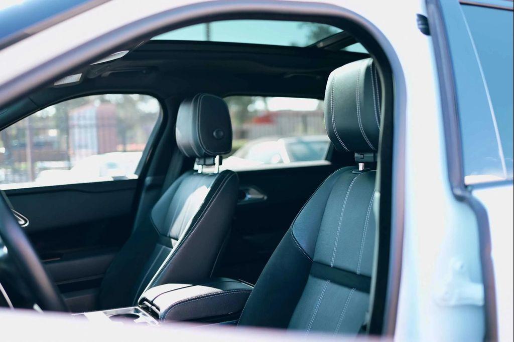 used 2021 Land Rover Range Rover Velar car, priced at $32,888