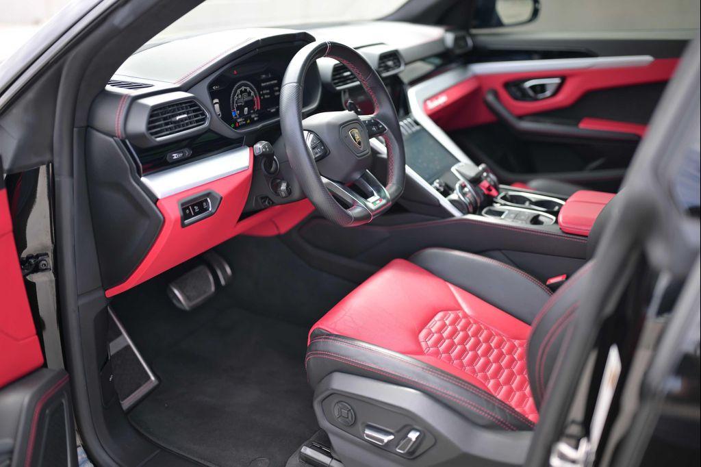 used 2021 Lamborghini Urus car, priced at $219,888