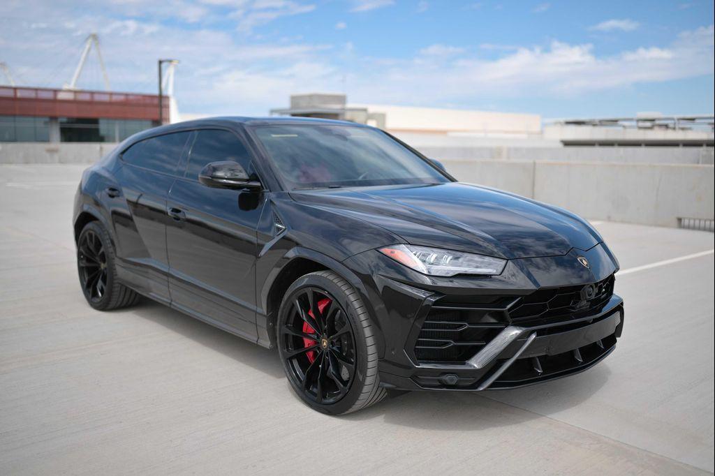used 2021 Lamborghini Urus car, priced at $219,888