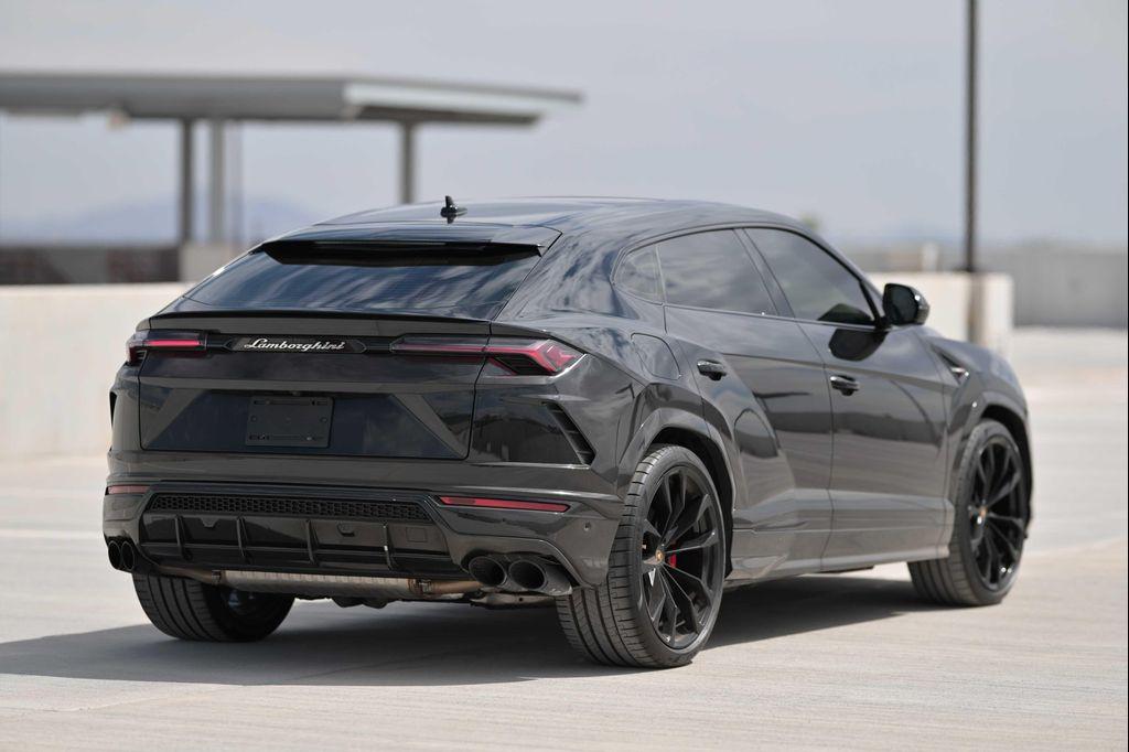 used 2021 Lamborghini Urus car, priced at $219,888