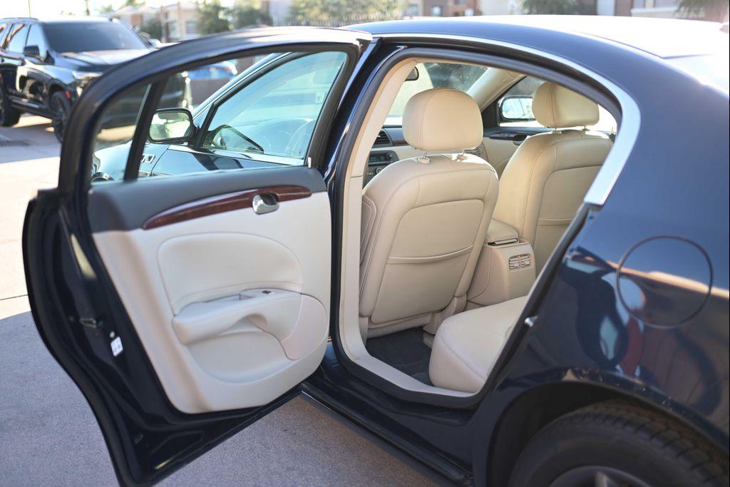 used 2006 Buick Lucerne car, priced at $9,899
