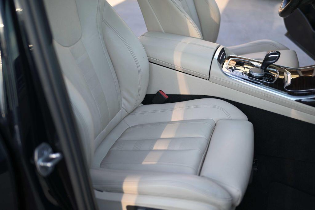 used 2021 BMW X7 car, priced at $37,555