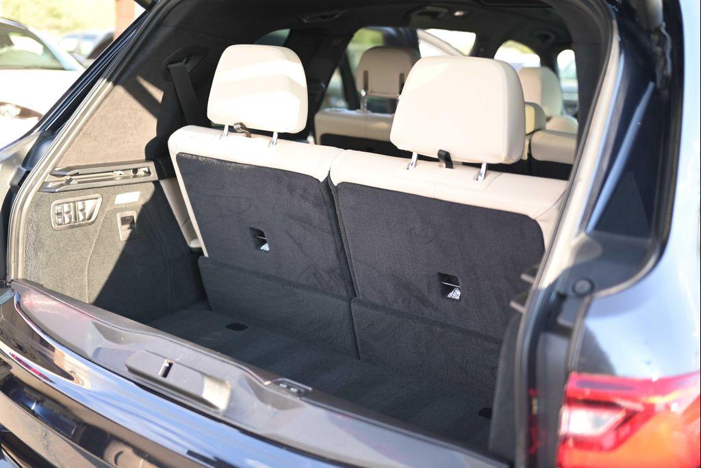 used 2021 BMW X7 car, priced at $37,555