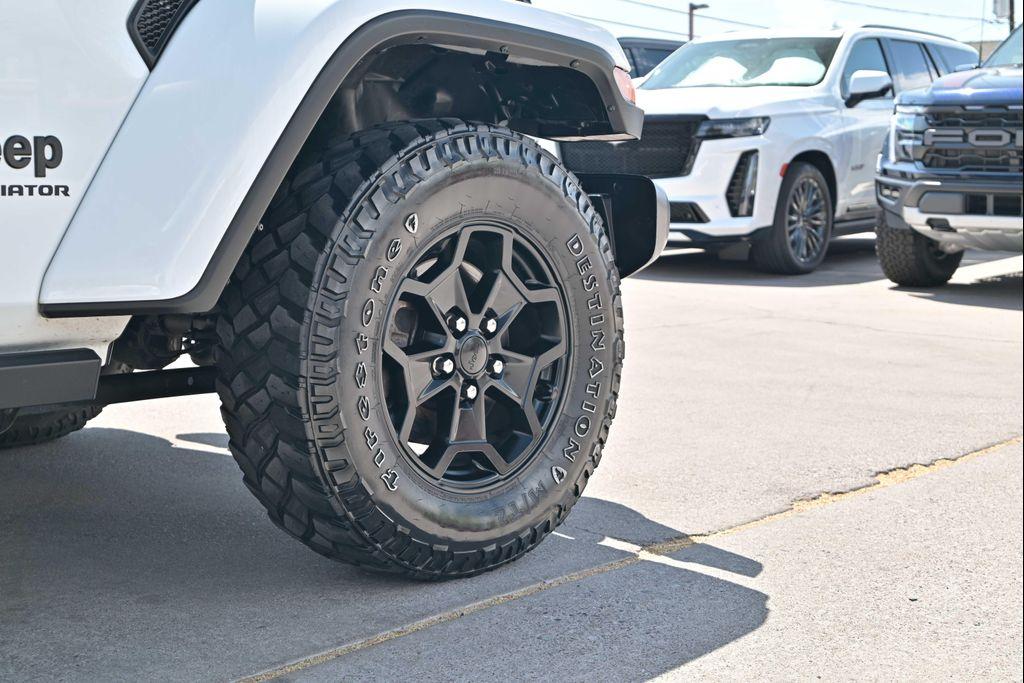 used 2020 Jeep Gladiator car, priced at $28,888