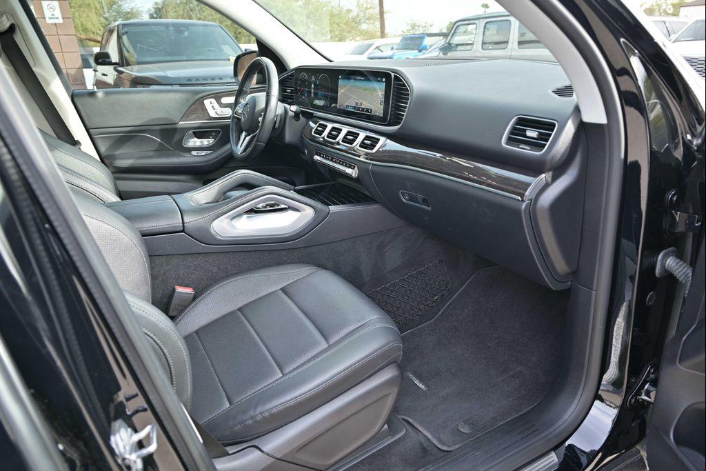 used 2020 Mercedes-Benz GLE 450 car, priced at $43,888