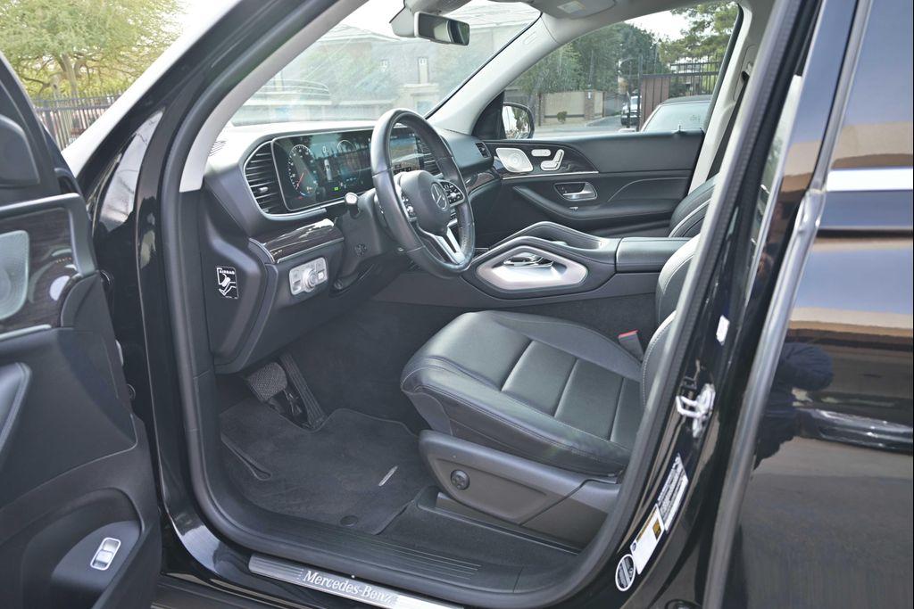 used 2020 Mercedes-Benz GLE 450 car, priced at $43,888