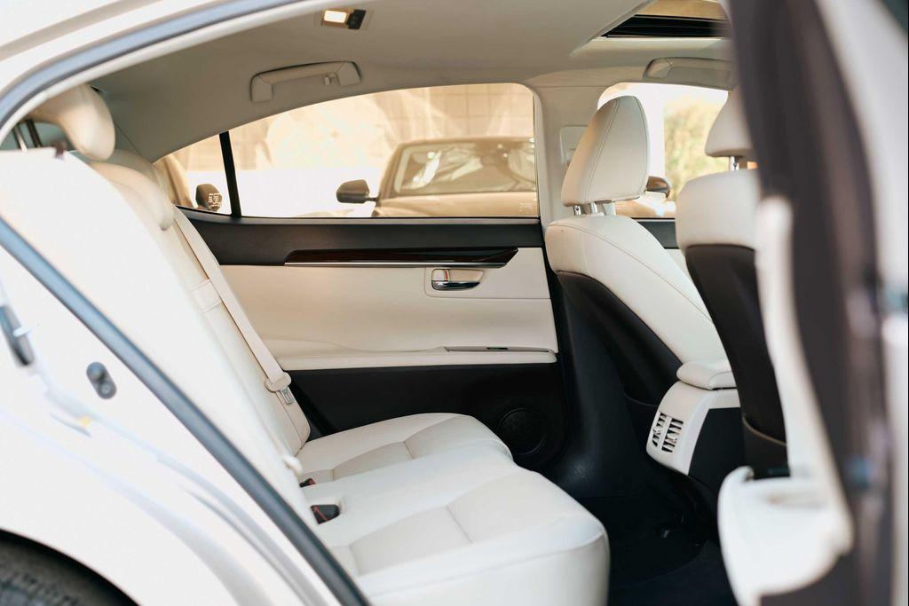 used 2017 Lexus ES 350 car, priced at $23,888