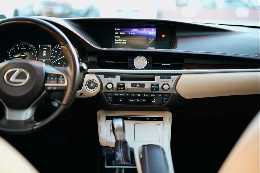 used 2017 Lexus ES 350 car, priced at $23,888