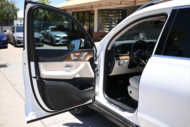 used 2022 Mercedes-Benz GLS 450 car, priced at $59,888