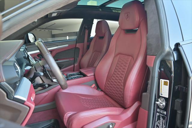 used 2020 Lamborghini Urus car, priced at $224,888