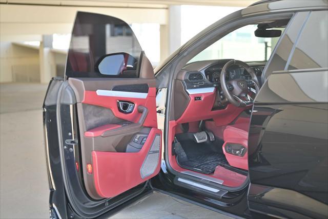used 2020 Lamborghini Urus car, priced at $224,888