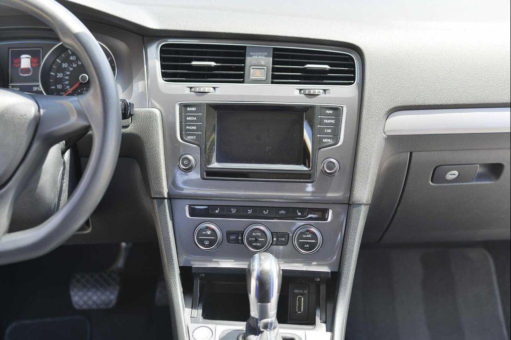 used 2015 Volkswagen e-Golf car, priced at $14,555