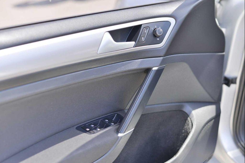used 2015 Volkswagen e-Golf car, priced at $14,555