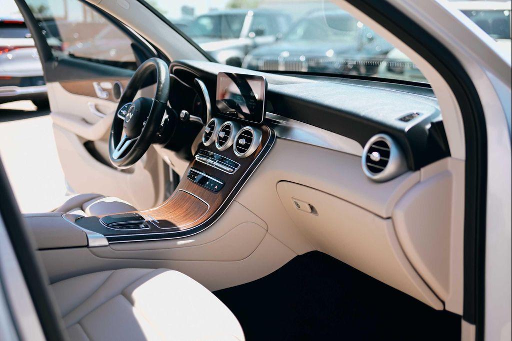 used 2022 Mercedes-Benz GLC 300 car, priced at $27,888