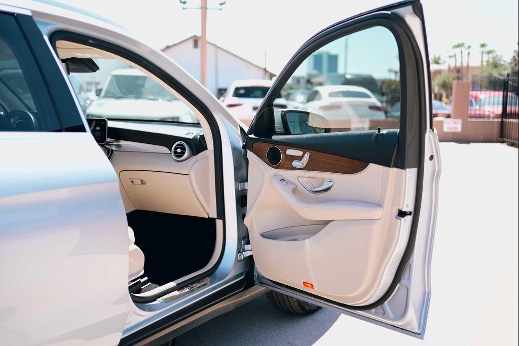 used 2022 Mercedes-Benz GLC 300 car, priced at $27,888