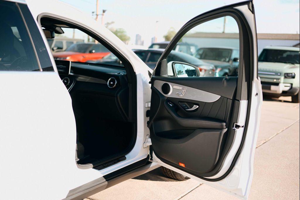 used 2019 Mercedes-Benz GLC 300 car, priced at $22,888