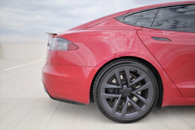used 2021 Tesla Model S car, priced at $59,977