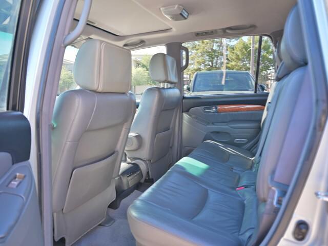 used 2006 Lexus GX 470 car, priced at $14,555