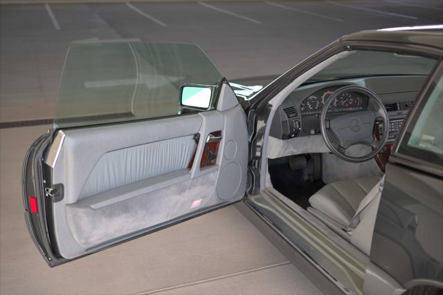 used 1995 Mercedes-Benz SL-Class car, priced at $15,888