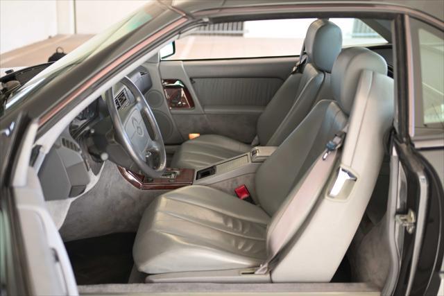 used 1995 Mercedes-Benz SL-Class car, priced at $15,888