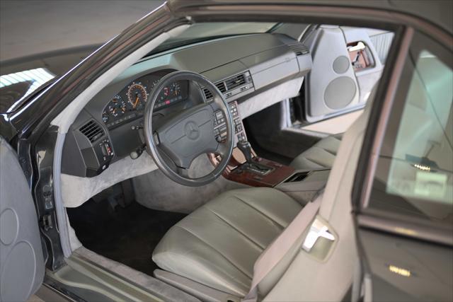used 1995 Mercedes-Benz SL-Class car, priced at $15,888